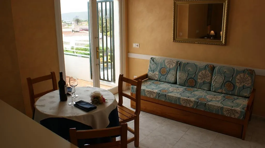 Apartamentos Vistamar Santo Tomas 3*,
